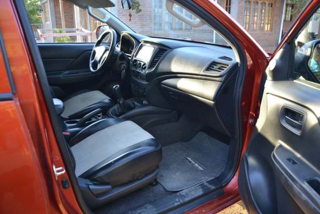 Mitsubishi L200 Katana CRT 4x4 2022