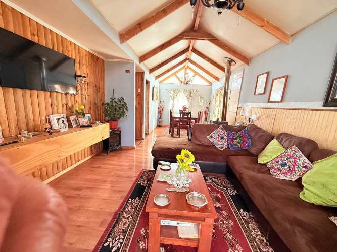 Casma/Frutillar Amplia Casa + Casa Secundaria (133668)