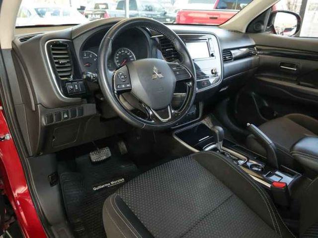 Mitsubishi Outlander 2022 Outlander 2.0 4x2  Aut.