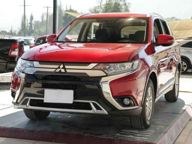 Mitsubishi Outlander 2022 Outlander 2.0 4x2  Aut.