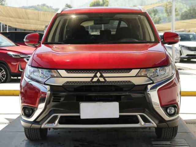 Mitsubishi Outlander 2022 Outlander 2.0 4x2  Aut.