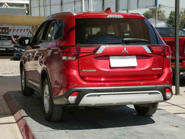 Mitsubishi Outlander 2022 Outlander 2.0 4x2  Aut.