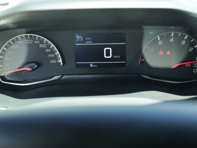 Peugeot 2008 2026 2008 Active 130 1.2