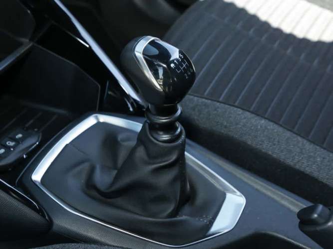 Peugeot 2008 2026 2008 Active 130 1.2