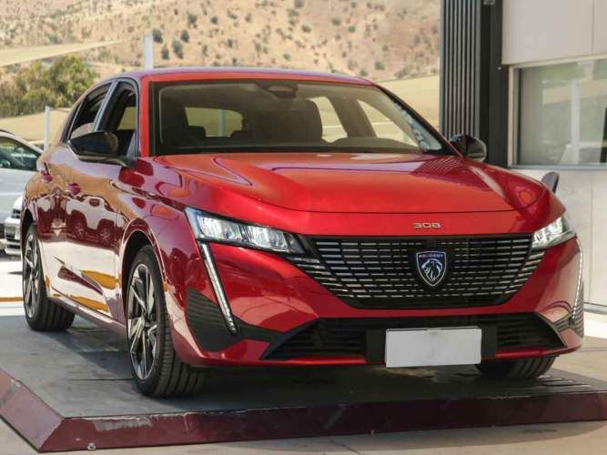 Peugeot  Puretech 1.2 Aut