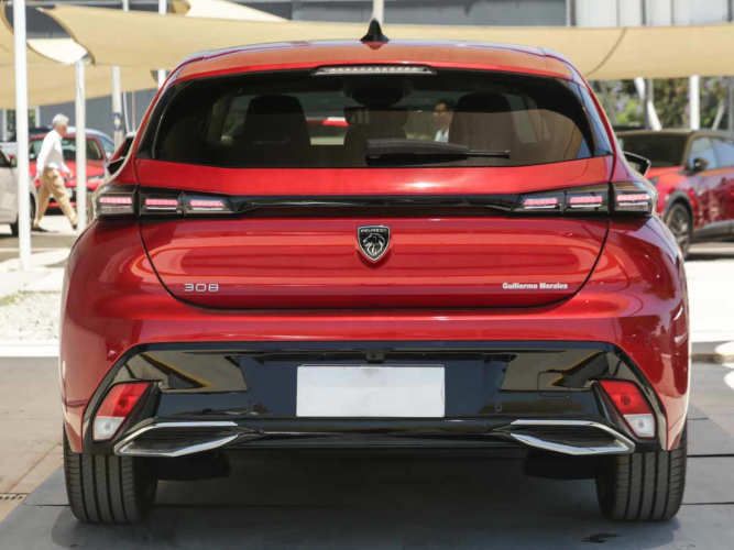 Peugeot  Puretech 1.2 Aut