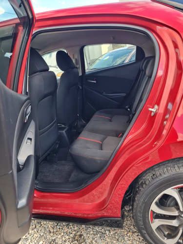 Mazda Demio Skyactiv 2016