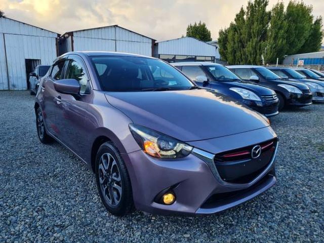 Mazda Demio Skyactiv 2017