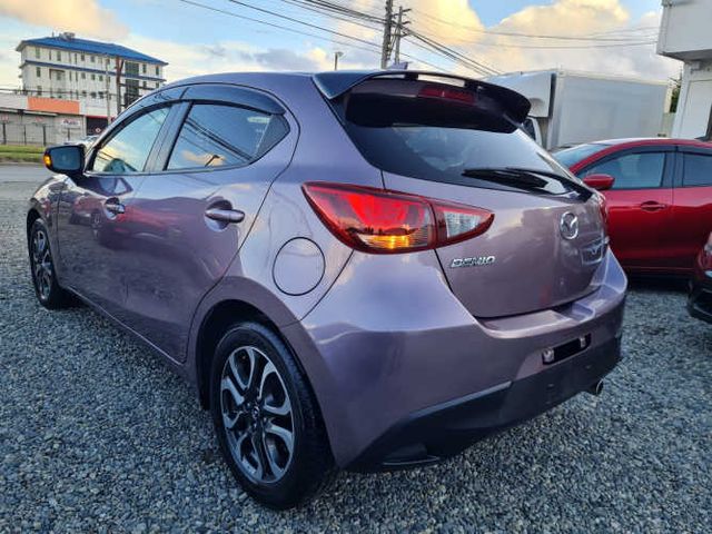 Mazda Demio Skyactiv 2017