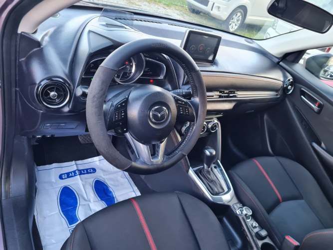 Mazda Demio Skyactiv 2017