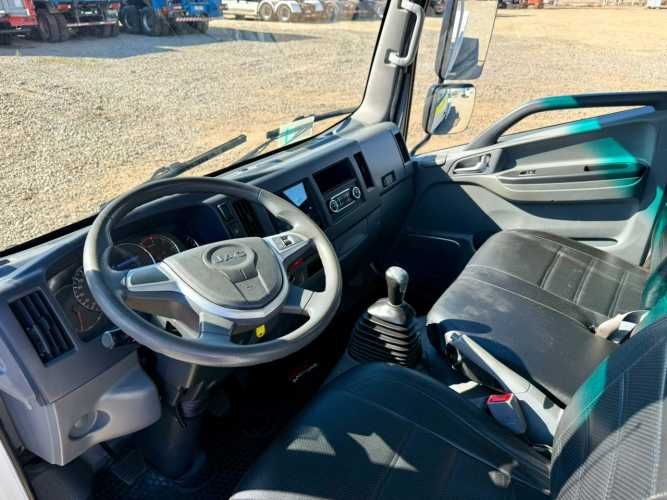 2022 Camión ¾ JAC Urban HFC 1040 Capacidad de Carga 3.200 kgs - SEMINUEVO