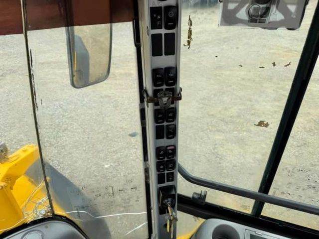 2013 Cargador Frontal Volvo L120F - Operativo