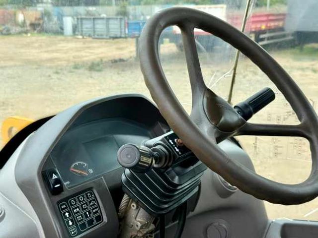 2013 Cargador Frontal Volvo L120F - Operativo