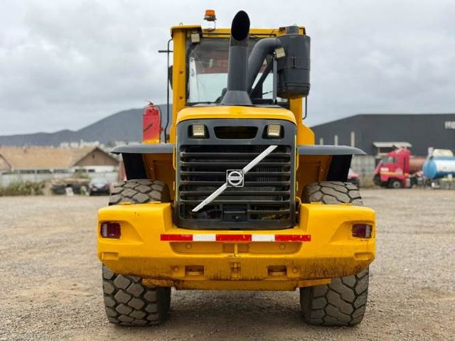 2013 Cargador Frontal Volvo L120F - Operativo
