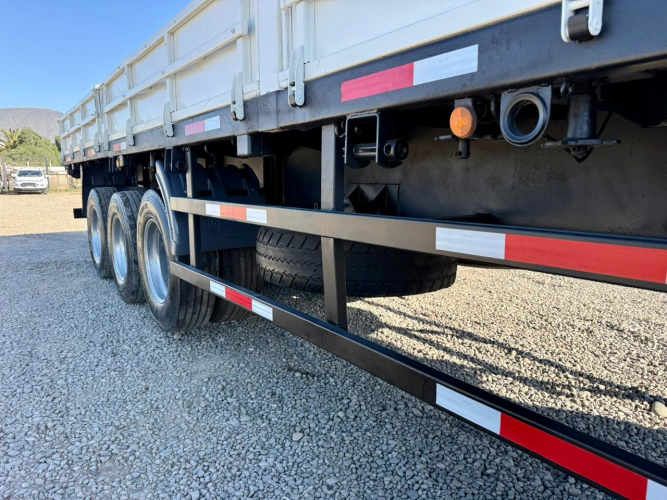 2020 IMPECABLE Semirremolque Rampla Plana 14.5 m con barandas y piñas - Fernández