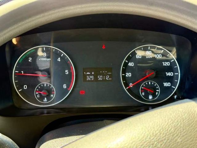 2022 Camión Hyundai Mighty EX6 Doble Cabina con Carrocería con Estandar Minero – COMO NUEVO