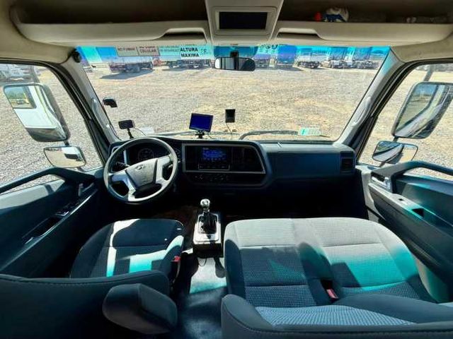 2022 Camión Hyundai Mighty EX6 Doble Cabina con Carrocería con Estandar Minero – COMO NUEVO