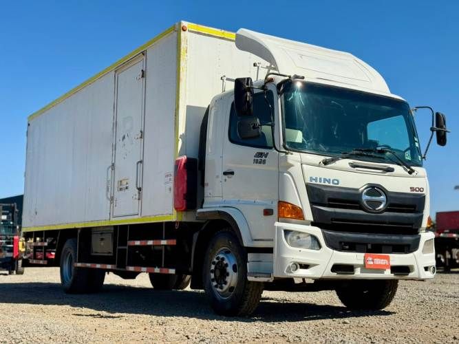 2020 Camión HINO GH 1826 Furgón de Carga General con opción a Carrocería con Frigo