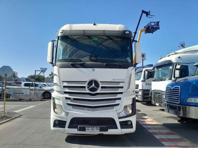 TRACTO CAMION JZGS36