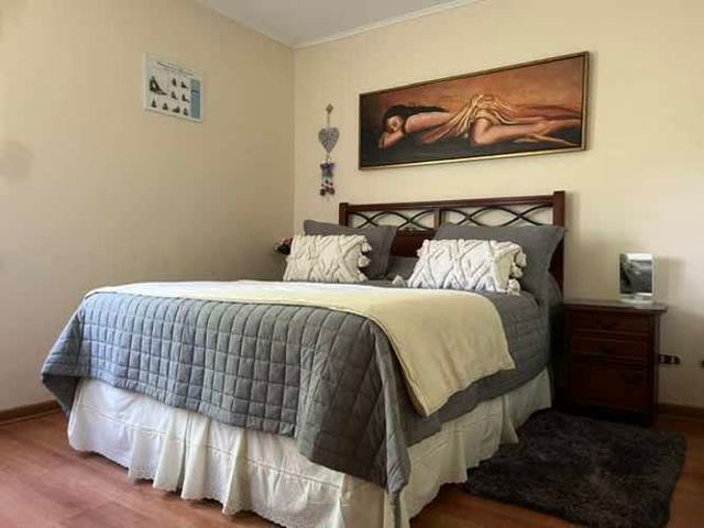 Parcela en Calera de Tango con 3 casas, con 5800 M2