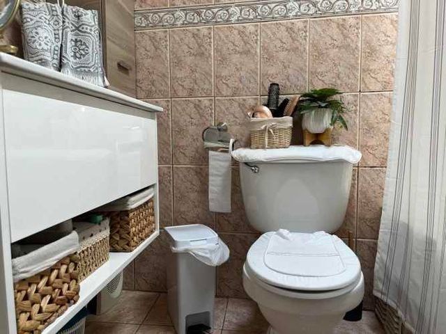 Parcela en Calera de Tango con 3 casas, con 5800 M2