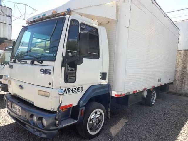 Ford cago  915 2007