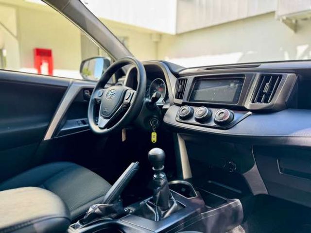 TOYOTA RAV4 LUJO 4X2 - 2018 | 3487