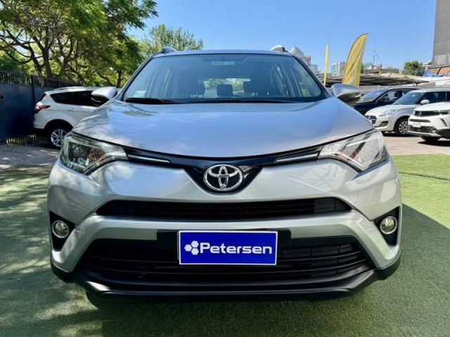 TOYOTA RAV4 LUJO 4X2 - 2018 | 3487