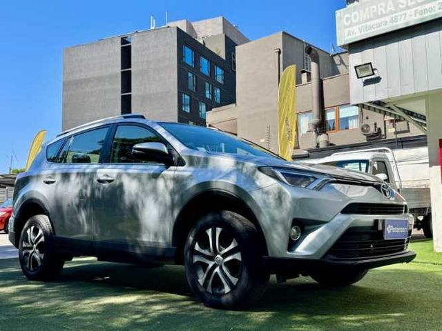 TOYOTA RAV4 LUJO 4X2 - 2018 | 3487
