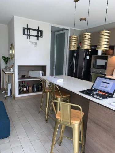 VENDO HERMOSO DEPARTAMENTO DE 2 DORMITORIOS 2 BAÑOS COCINA ISLA  Y PATIO DE 160 MTS2