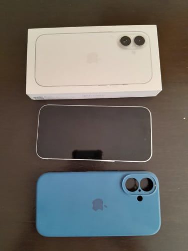 iPhone 16, Blanco, 128GB. Sólo 1 semana de uso, impecable!