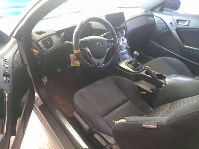 Hyundai genesis 2.0 2013