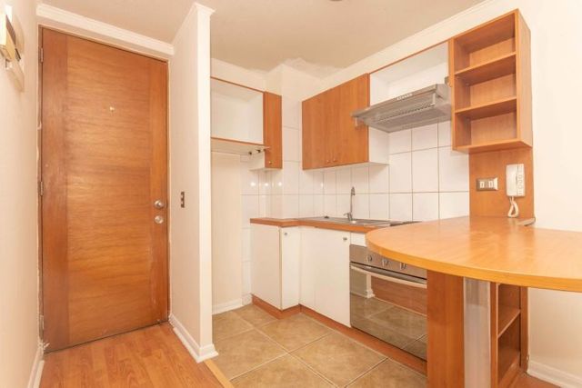 Lord Cochrane 209 [360-1]