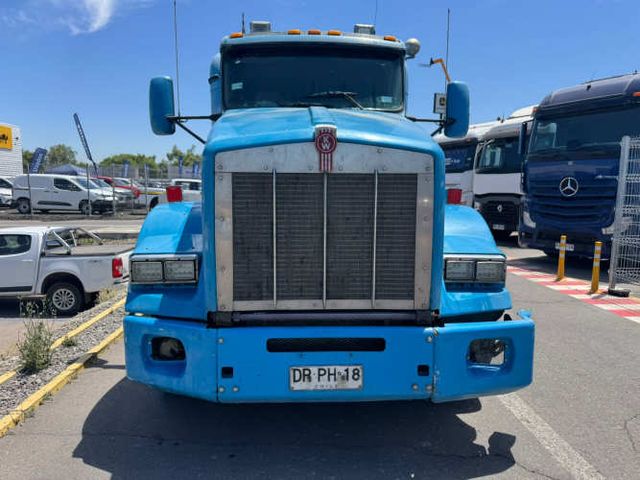 Kenworth T800 6x4  año 2012