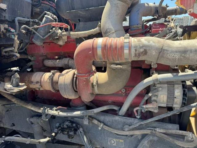 Kenworth T800 6x4  año 2012