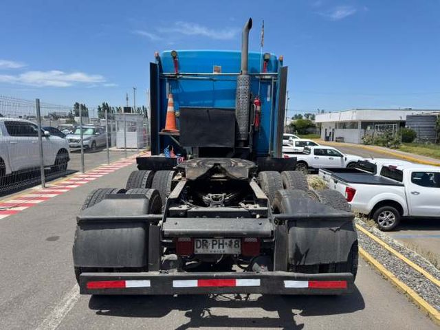 Kenworth T800 6x4  año 2012