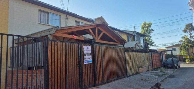 Casa en  4D/2B/1E (133769)