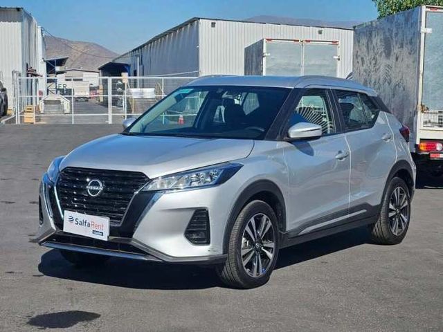 NISSAN KICKS 2023