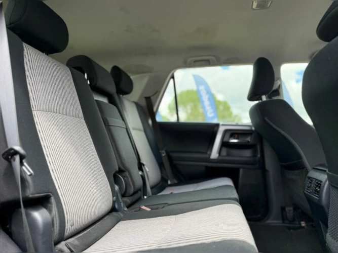 TOYOTA 4RUNNER  2024