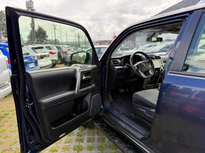 TOYOTA 4RUNNER  2024