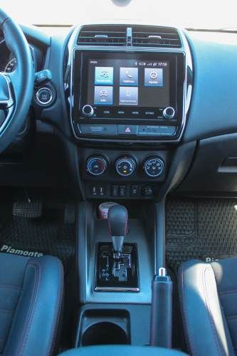 MITSUBISHI ASX 2.0 AT 2024