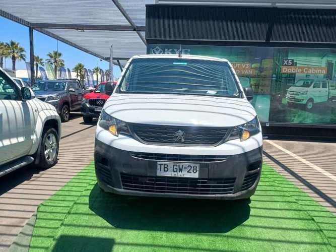 PEUGEOT PARTNER 2024