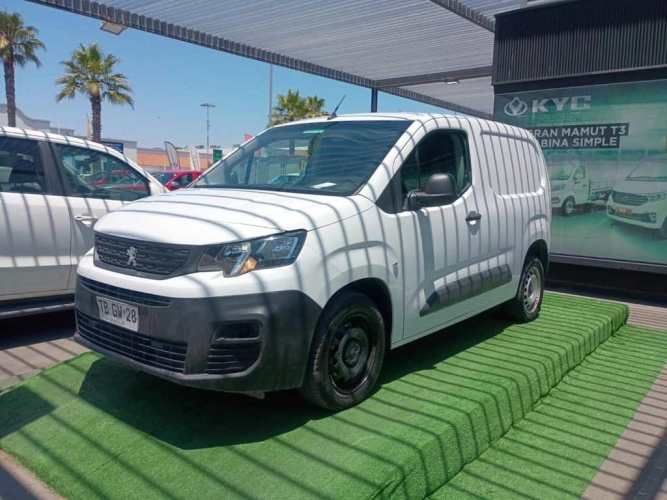 PEUGEOT PARTNER 2024