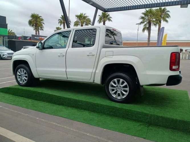 VOLKSWAGEN AMAROK 2022