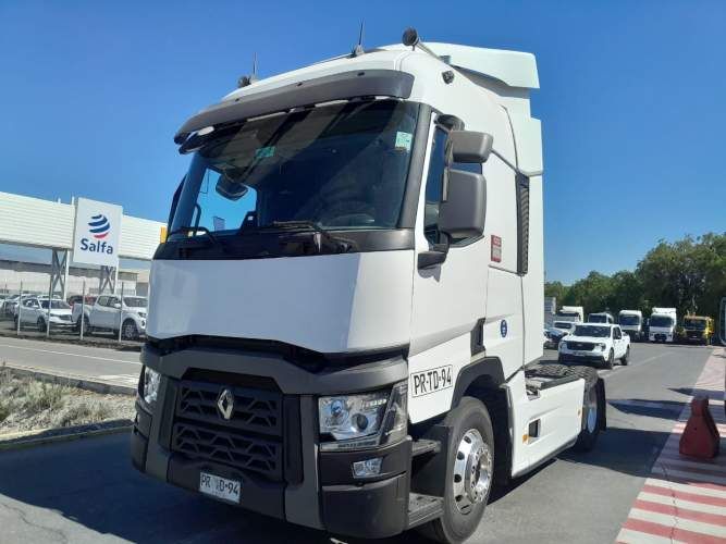 T480  4x2      Tracto camión  Renault