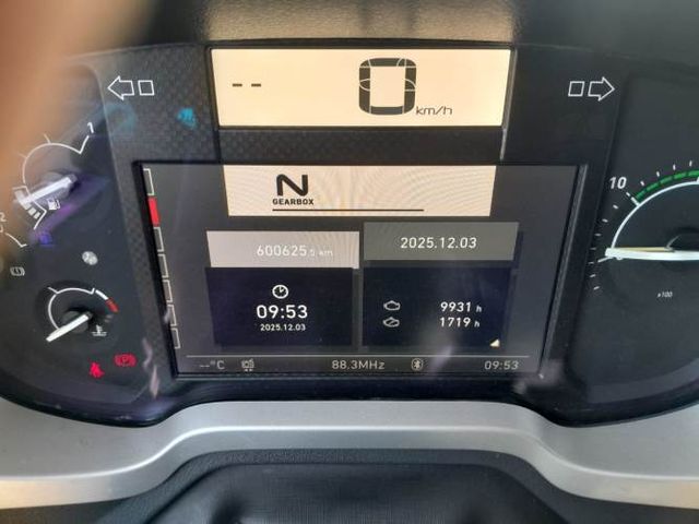 T480  4x2      Tracto camión  Renault