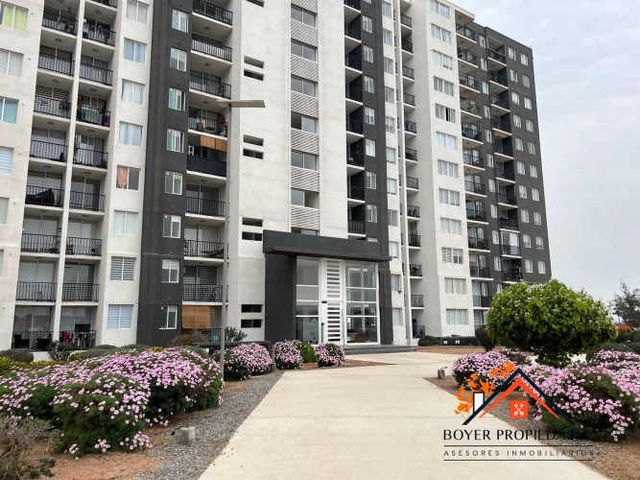 BOYER vende depto semi amoblado  (133808)