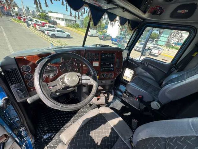 Pinnacle HIGH RISE año 2017