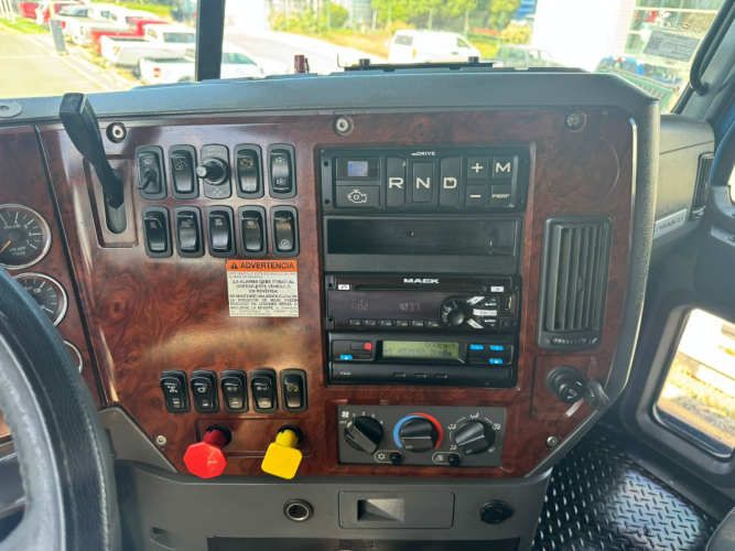 Pinnacle HIGH RISE año 2017