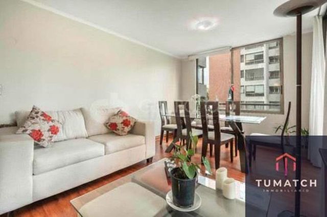 Departamento en Arriendo c/ estacionamiento en Parque Arauco